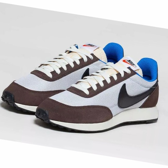 Nike Other - Nike Air Tailwind '79 size 5 Brown Sail Blue